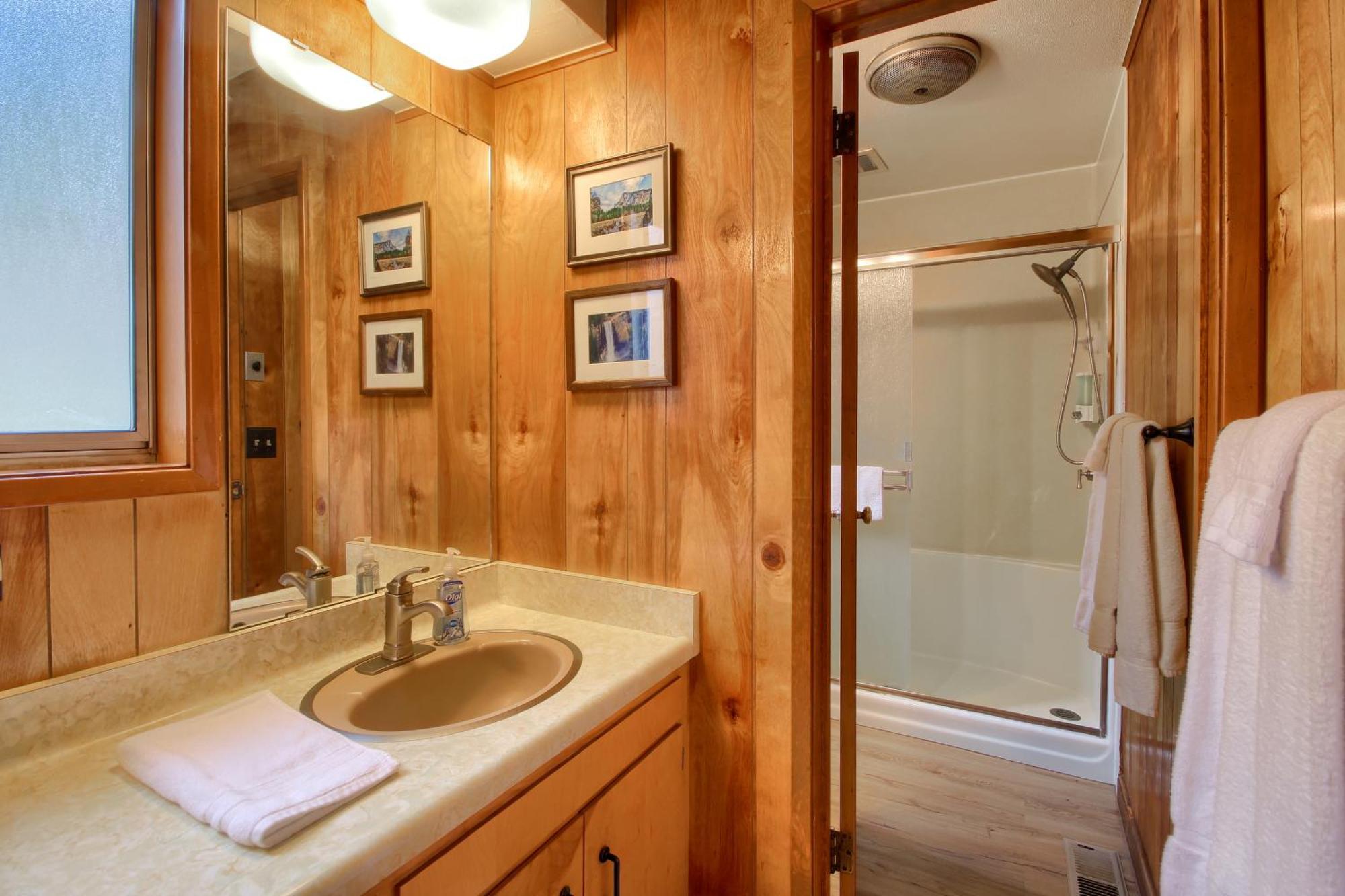 Acorn Alley Inside Yosemite - Dog Friendly W/hot Tub, Fire Pit, Ev Charger Hébergement de vacances