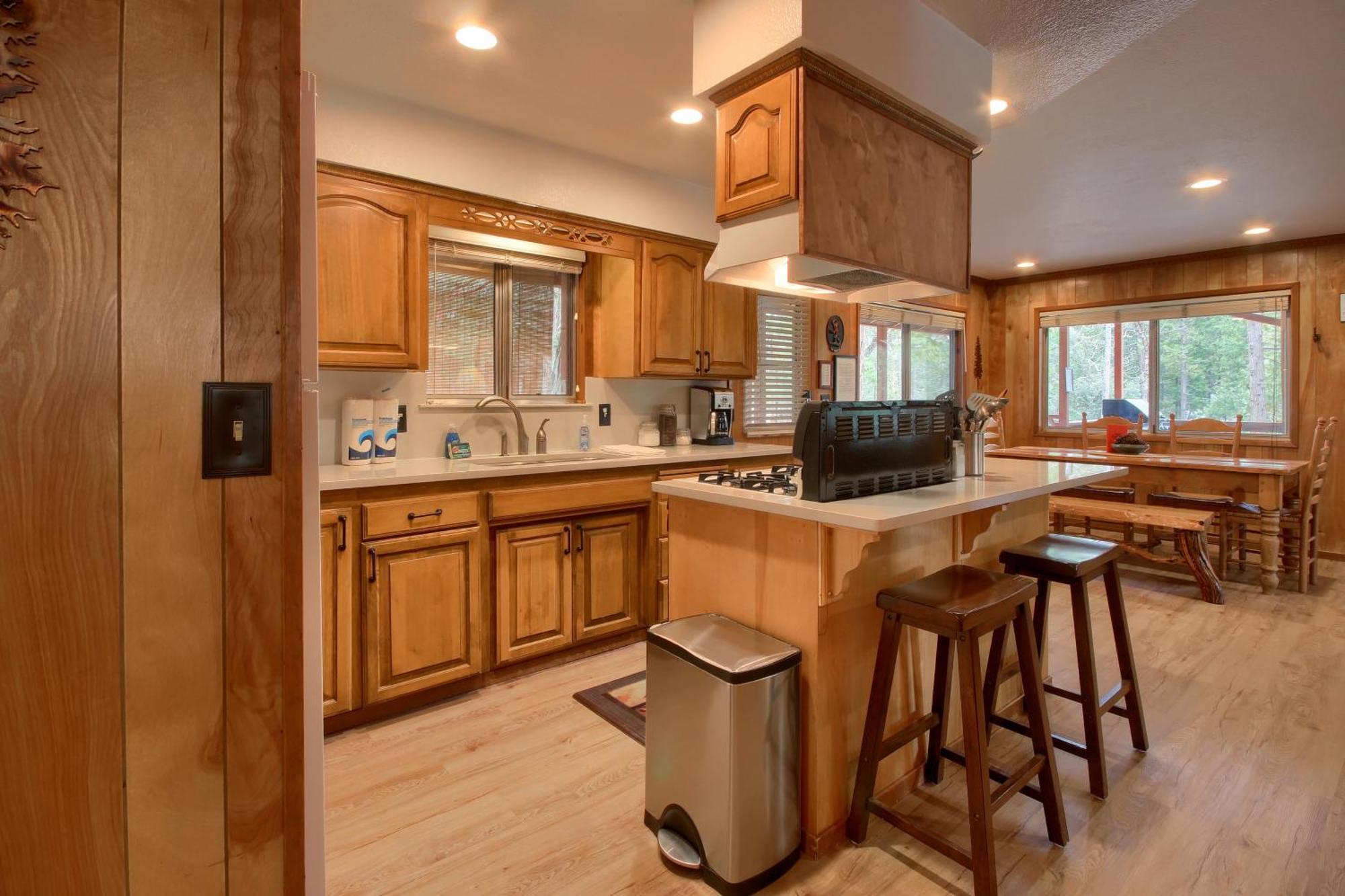 Acorn Alley Inside Yosemite - Dog Friendly W/hot Tub, Fire Pit, Ev Charger Hébergement de vacances North Wawona